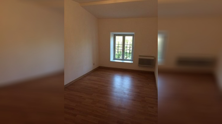 Ma-Cabane - Location Appartement Valréas, 65 m²