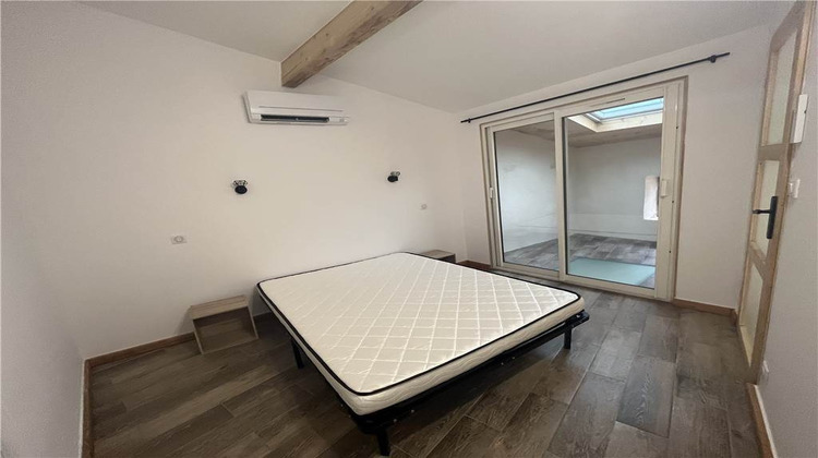 Ma-Cabane - Location Appartement Valréas, 64 m²