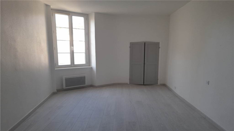 Ma-Cabane - Location Appartement Valréas, 61 m²