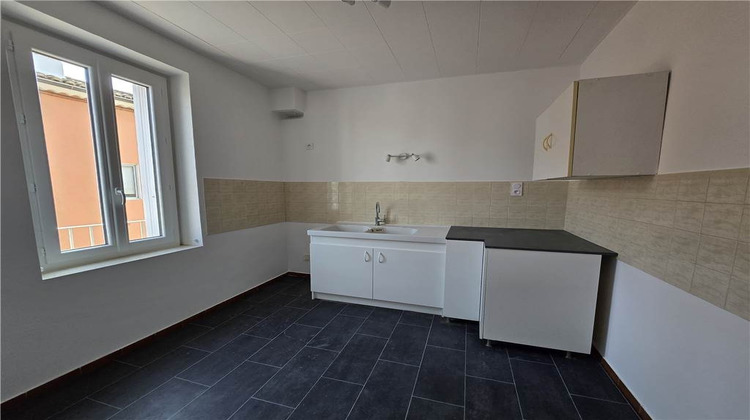 Ma-Cabane - Location Appartement Valréas, 39 m²