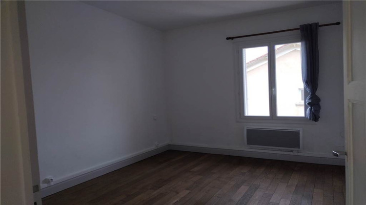 Ma-Cabane - Location Appartement Valréas, 73 m²