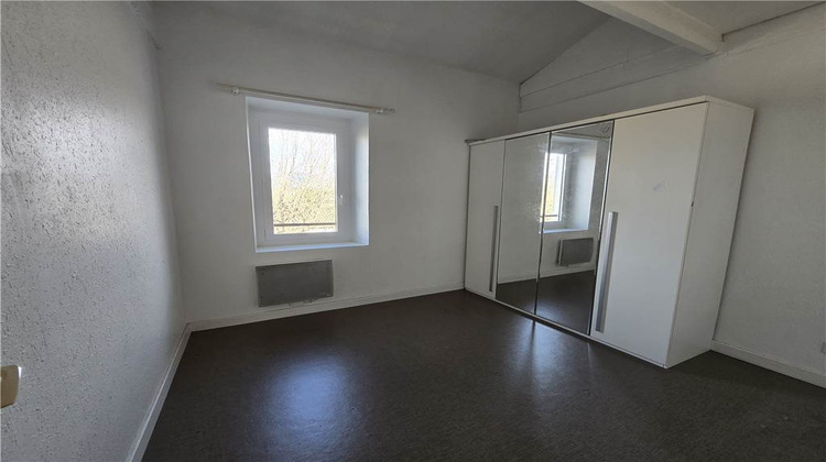 Ma-Cabane - Location Appartement Valréas, 36 m²
