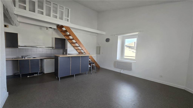 Ma-Cabane - Location Appartement Valréas, 36 m²