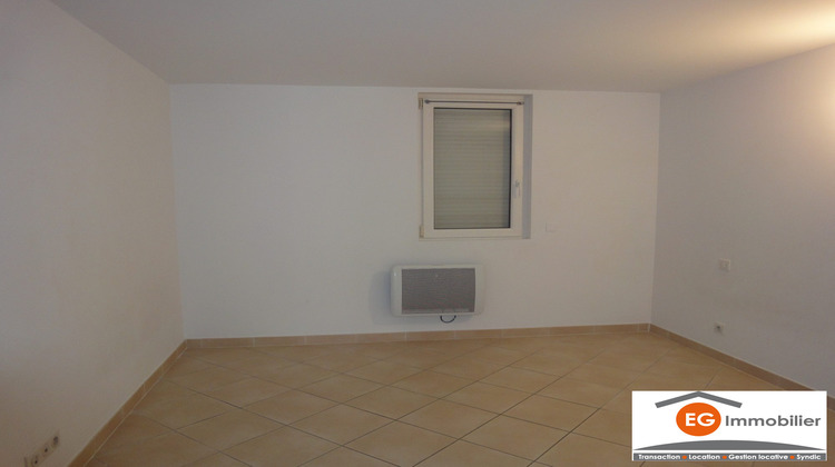 Ma-Cabane - Location Appartement Valreas, 64 m²