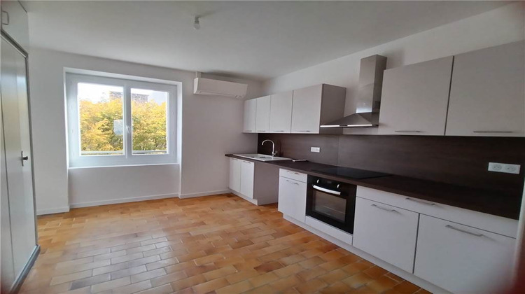 Ma-Cabane - Location Appartement Valréas, 86 m²