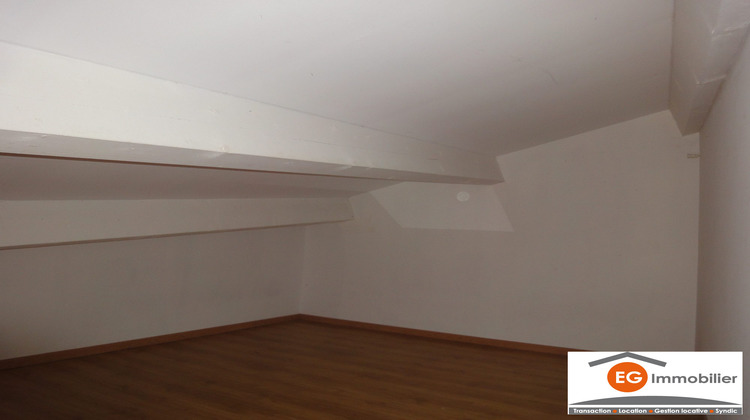Ma-Cabane - Location Appartement Valreas, 64 m²
