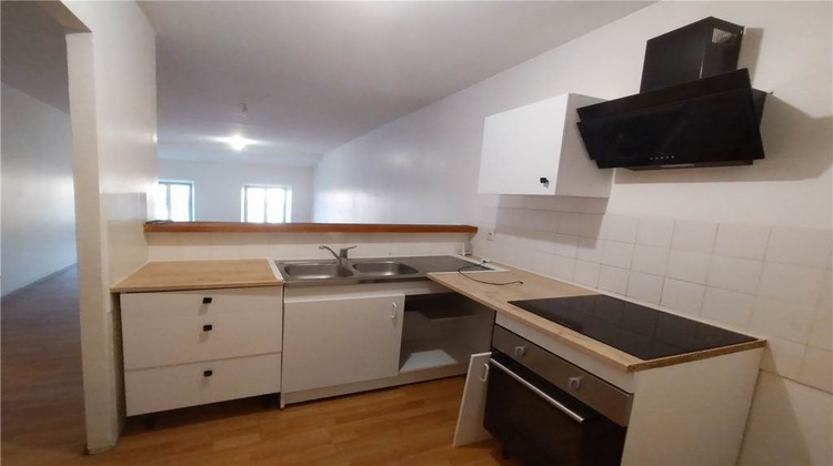 Ma-Cabane - Location Appartement Valréas, 69 m²