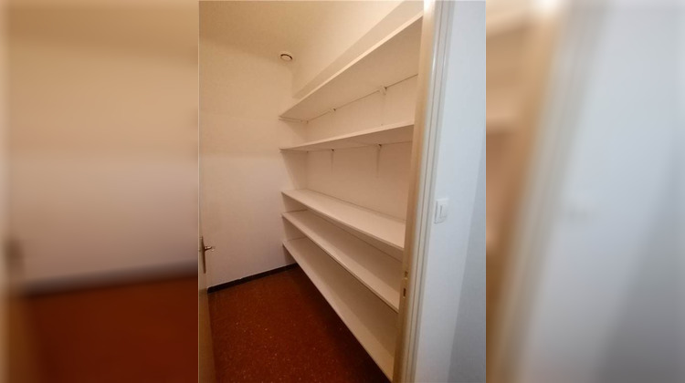 Ma-Cabane - Location Appartement Valréas, 77 m²