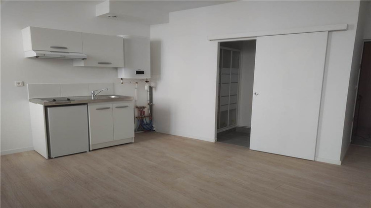 Ma-Cabane - Location Appartement Valréas, 18 m²