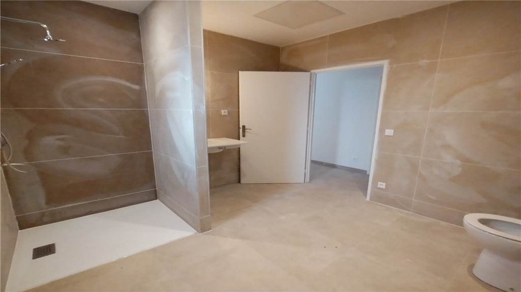 Ma-Cabane - Location Appartement Valréas, 91 m²