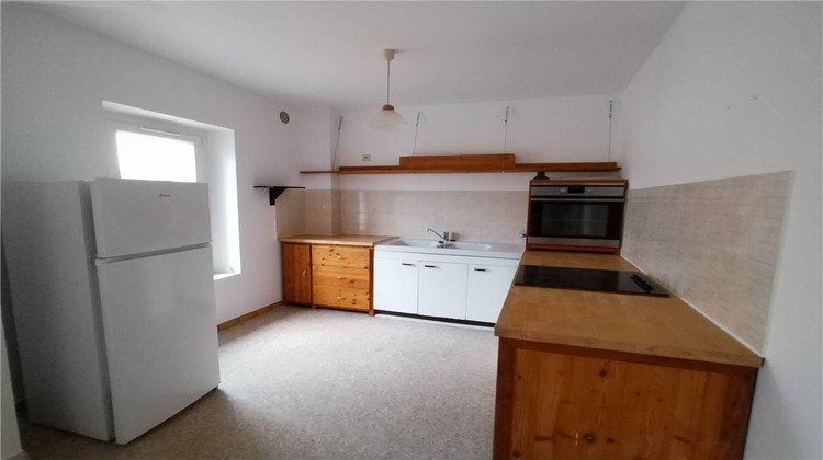 Ma-Cabane - Location Appartement Valréas, 35 m²