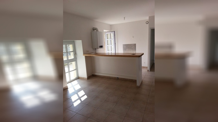 Ma-Cabane - Location Appartement Valréas, 53 m²