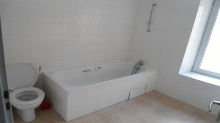 Ma-Cabane - Location Appartement Valréas, 53 m²