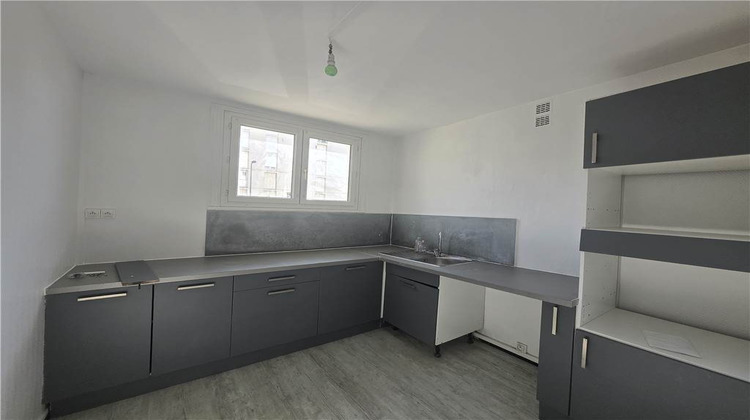 Ma-Cabane - Location Appartement Valréas, 48 m²