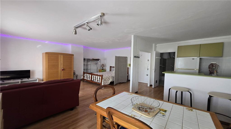Ma-Cabane - Location Appartement Valréas, 34 m²