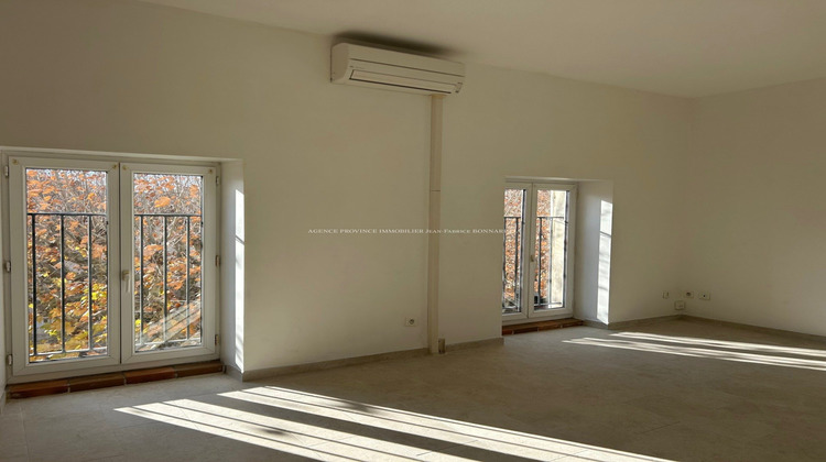Ma-Cabane - Location Appartement Valréas, 60 m²