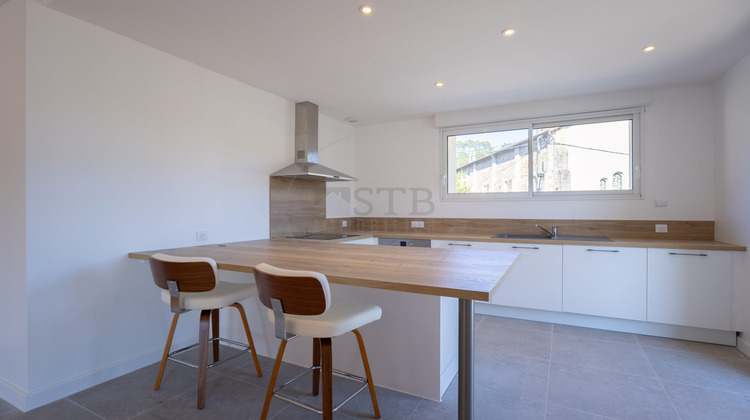 Ma-Cabane - Location Appartement Vals-les-Bains, 117 m²