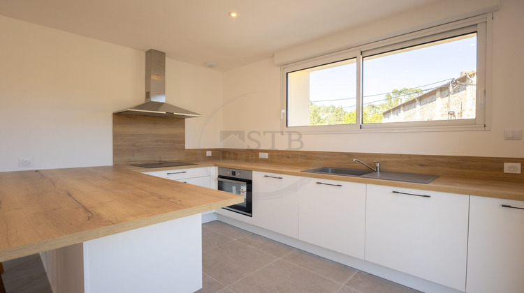 Ma-Cabane - Location Appartement Vals-les-Bains, 117 m²