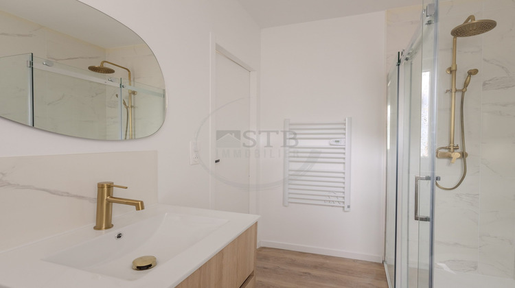 Ma-Cabane - Location Appartement Vals-les-Bains, 33 m²