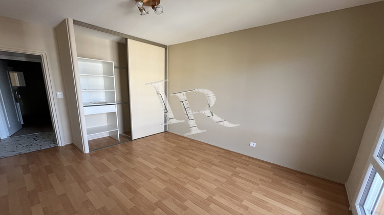 Ma-Cabane - Location Appartement Vals-près-le-Puy, 70 m²