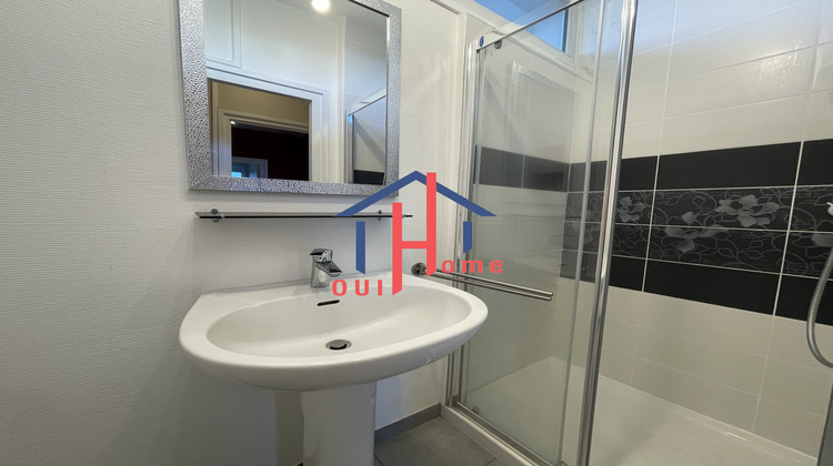 Ma-Cabane - Location Appartement Vals-près-le-Puy, 74 m²