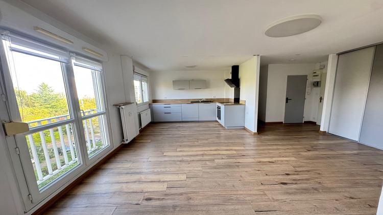 Ma-Cabane - Location Appartement Vandoeuvre-lès-Nancy, 63 m²