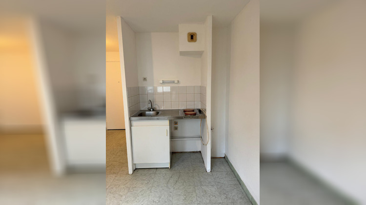 Ma-Cabane - Location Appartement VANNES, 28 m²