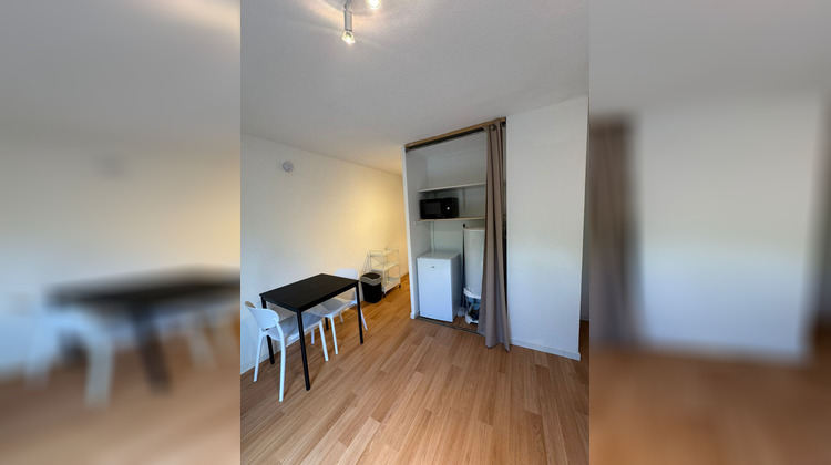 Ma-Cabane - Location Appartement VANNES, 17 m²