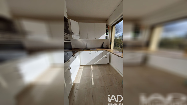 Ma-Cabane - Location Appartement Vaucresson, 64 m²