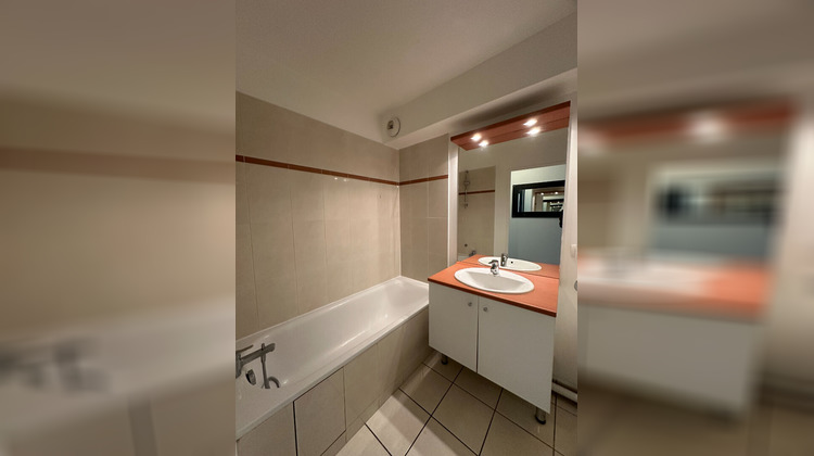 Ma-Cabane - Location Appartement VAUJOURS, 48 m²
