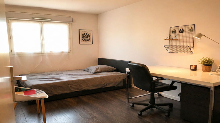 Ma-Cabane - Location Appartement VAULX-EN-VELIN, 86 m²