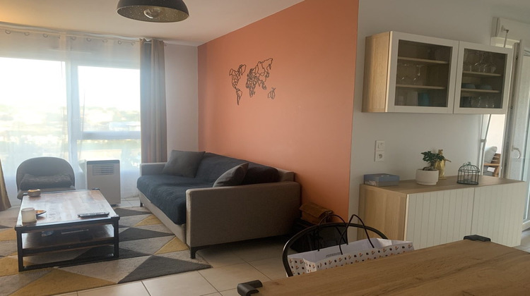 Ma-Cabane - Location Appartement VAULX-EN-VELIN, 44 m²