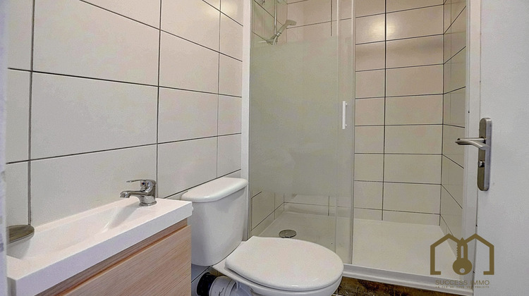 Ma-Cabane - Location Appartement Vaulx-en-Velin, 70 m²