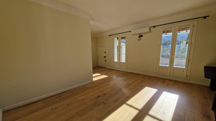 Ma-Cabane - Location Appartement Vauvenargues, 43 m²