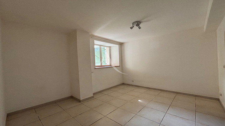 Ma-Cabane - Location Appartement VAUVERT, 33 m²