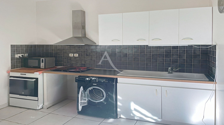 Ma-Cabane - Location Appartement VAUVERT, 60 m²