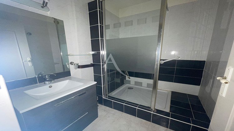 Ma-Cabane - Location Appartement VAUVERT, 63 m²
