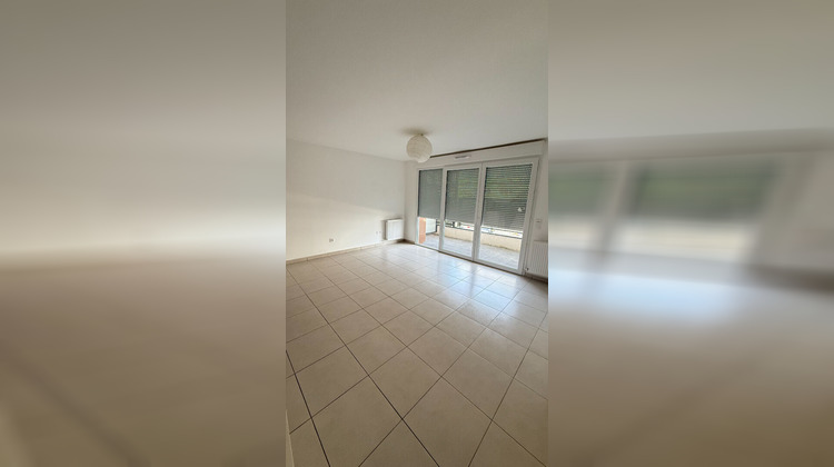 Ma-Cabane - Location Appartement VAUX-LE-PENIL, 57 m²