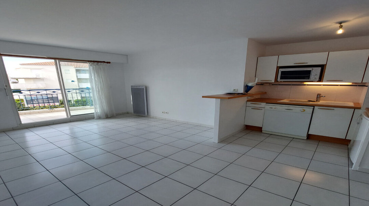 Ma-Cabane - Location Appartement VAUX-SUR-MER, 35 m²