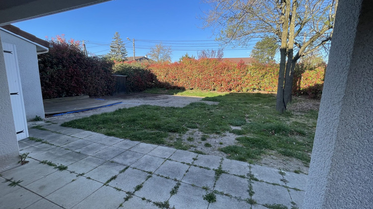 Ma-Cabane - Location Appartement VEAUCHE, 109 m²