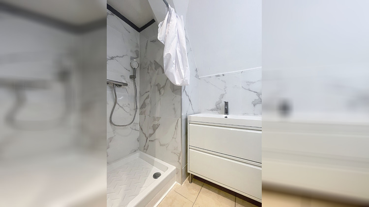 Ma-Cabane - Location Appartement VELAUX, 30 m²