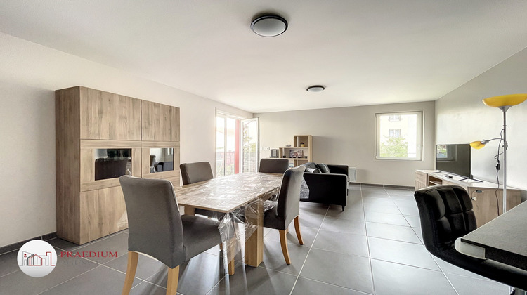 Ma-Cabane - Location Appartement Vélizy-Villacoublay, 66 m²