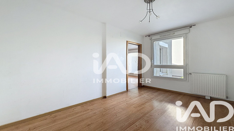 Ma-Cabane - Location Appartement Vélizy-Villacoublay, 66 m²