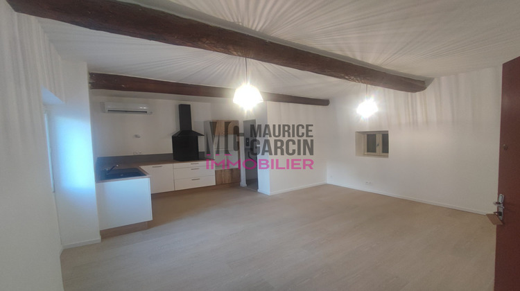 Ma-Cabane - Location Appartement Velleron, 57 m²