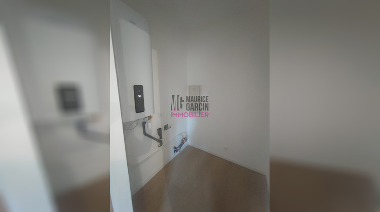 Ma-Cabane - Location Appartement Velleron, 57 m²