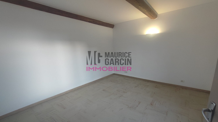 Ma-Cabane - Location Appartement Velleron, 57 m²