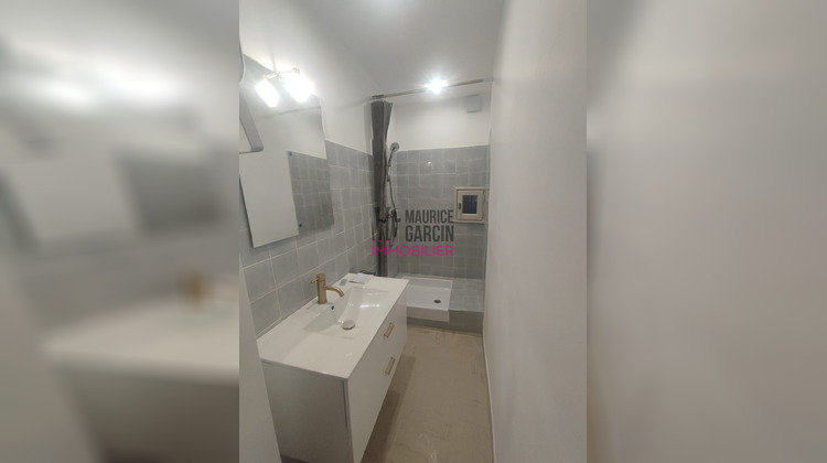 Ma-Cabane - Location Appartement Velleron, 57 m²