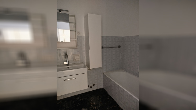 Ma-Cabane - Location Appartement VENCE, 51 m²