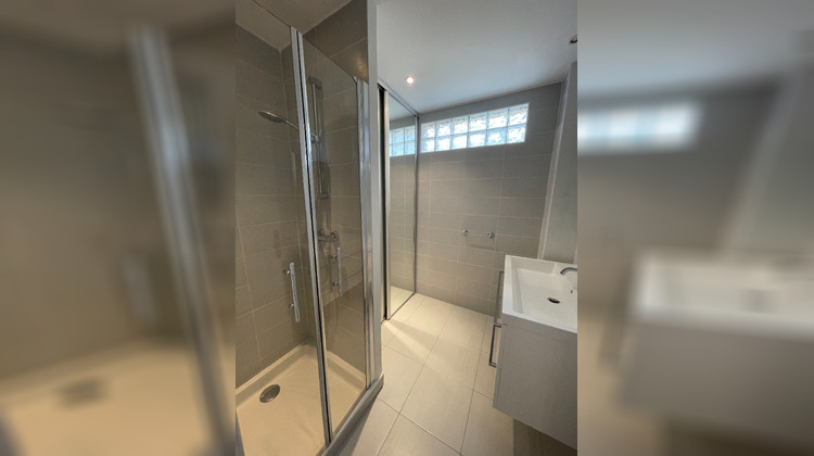 Ma-Cabane - Location Appartement VENCE, 60 m²