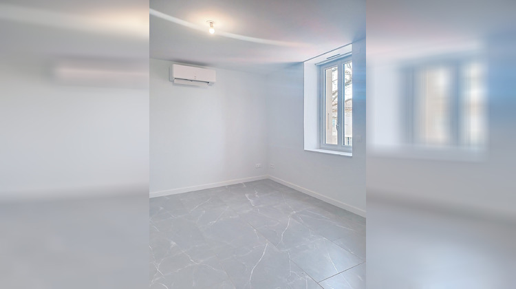 Ma-Cabane - Location Appartement Vénès, 79 m²